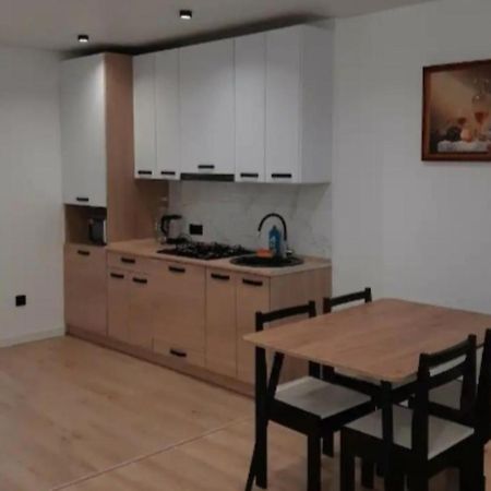 Затишна Квартира Ternópil Exterior foto